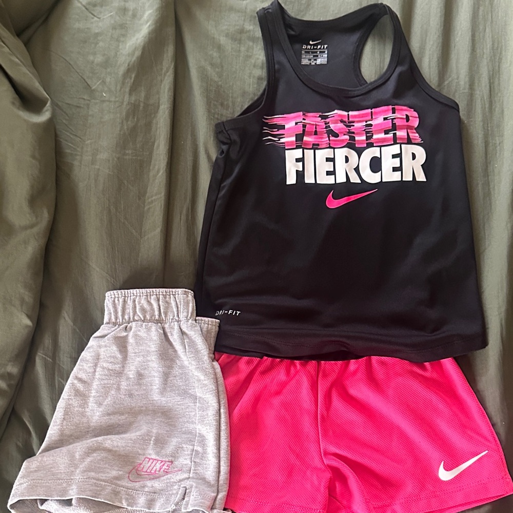 Girls outfits Nike and Under Armour